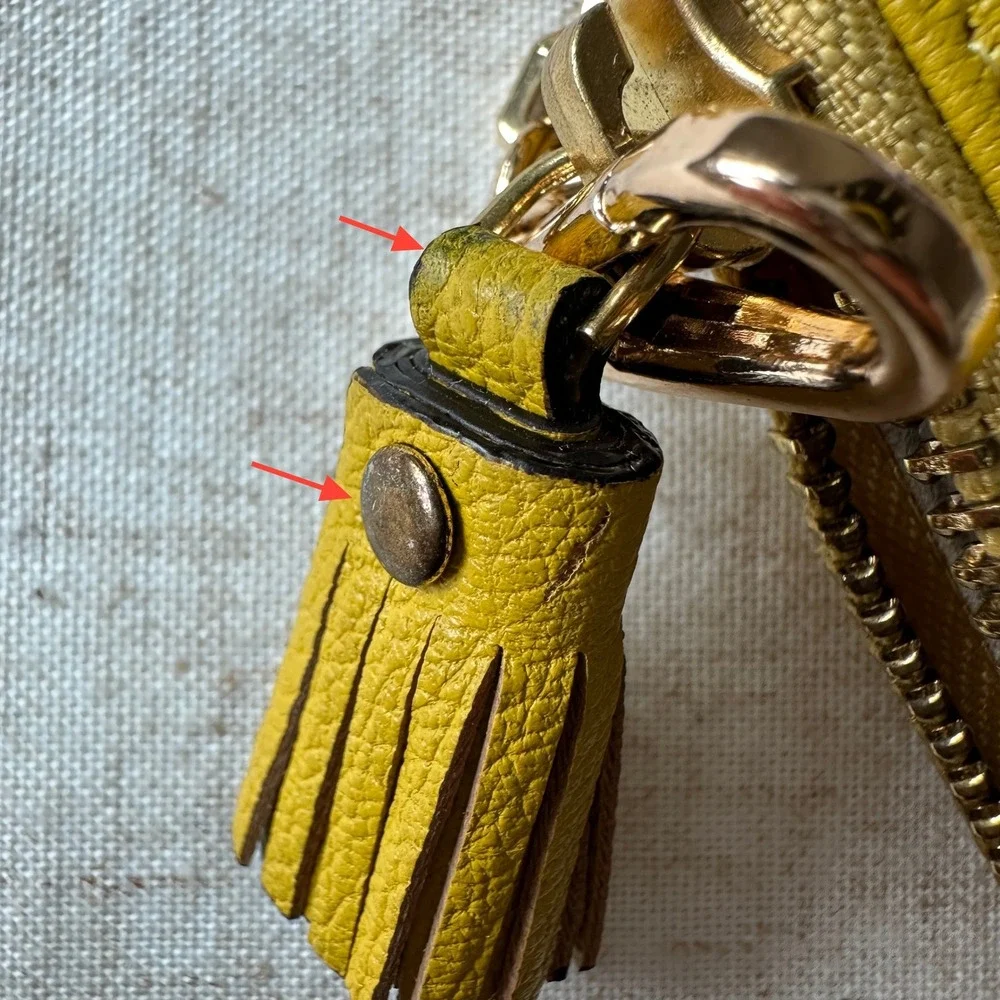 Anya Hindmarch Yellow Eyes Leather Pouch Crossbody Bag Detachable Gold Chain‎